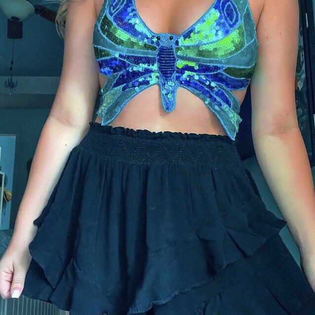 thbutterflyspot's tweet photo. Just looking at this top lifts my mood πππ #butterflytop #sale #sequinstop
https://t.co/1F8weMpbEl https://t.co/4nE3kIEcXr
