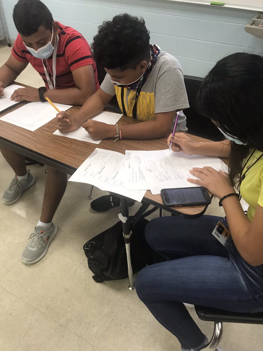 Today is math day at the MFHS Newcomer Center!! Thank God for the veteran EBs who are helping tutor their new friends, because NO ONE wants me teaching math! My old-school form was quickly corrected. 🤣 ❤️my EBs #NewcomerCenter