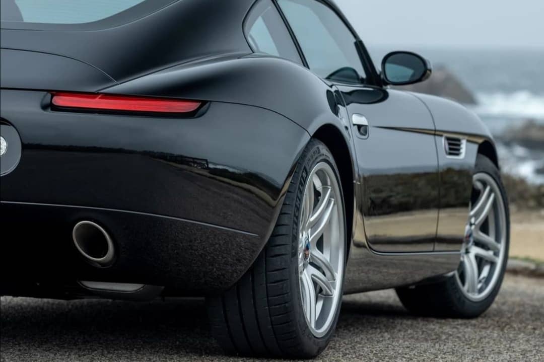 MotorShowme's tweet photo. Oletha Coupe is a BMW Z8 lookalike with a fixed top and more than 450HP M3 engine.
#Oletha #Coupe #BMWZ8 #SportsCar #Z8 #BMW #OlethaCoupe #MotorShowme https://t.co/HtRQexY541