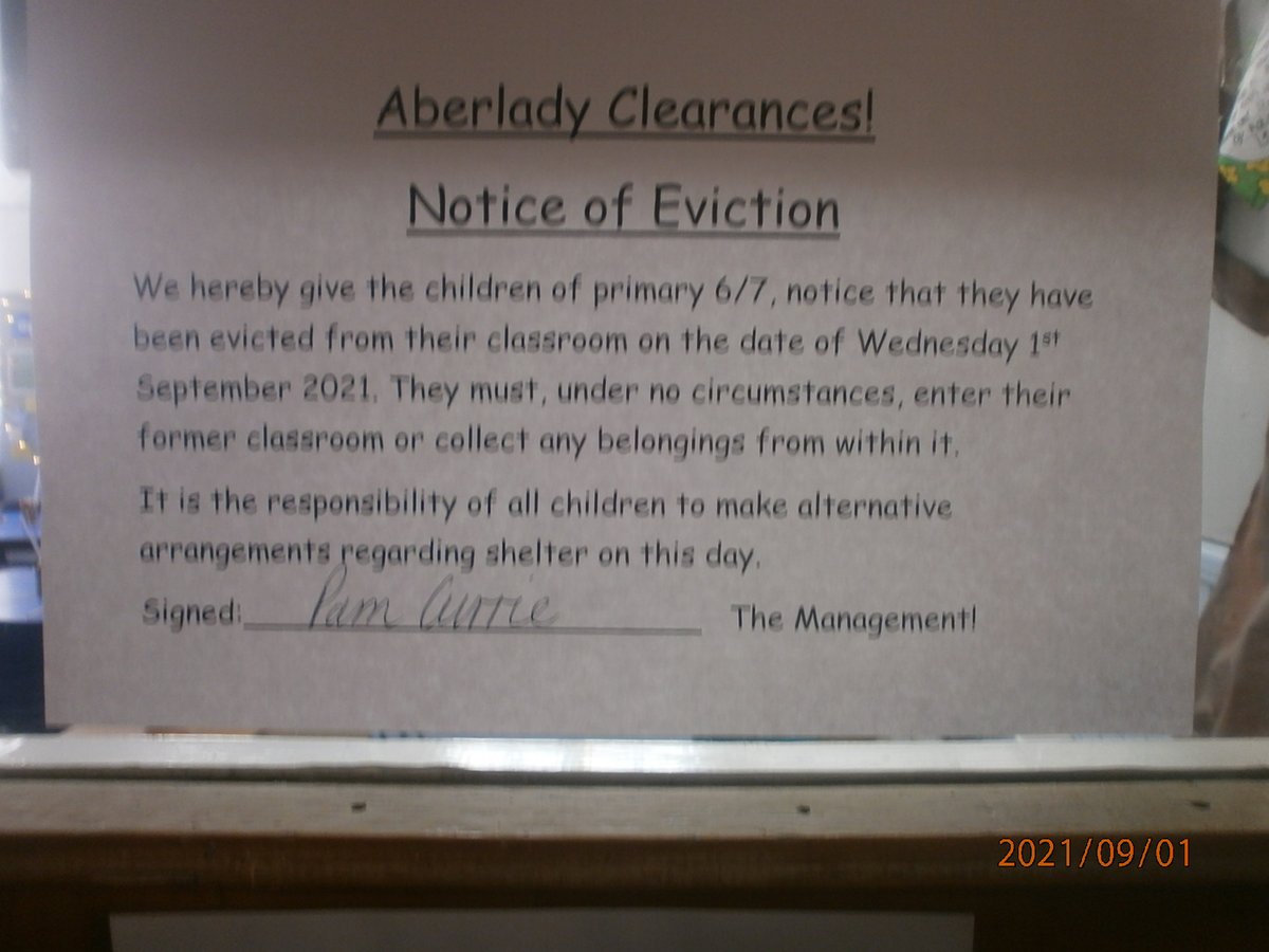aberladyschool's tweet photo. Whilst learning about the Highland Clearances, P6/7 were suddenly evicted from their classroom yesterday and had to continue their learning outside! We were extremely relieved that the sun was shining!  #aps67 https://t.co/tdR1VFF4yh