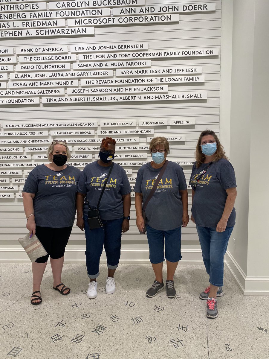 Knowles29Mrs's tweet photo. #aacpsadelante #teamtyler https://t.co/CJuVo1hldE