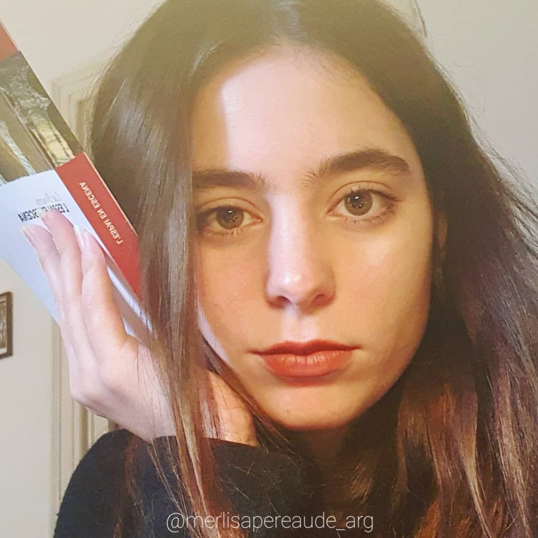 merliargentina's tweet photo. Feliz cumple Candela!!! 💙🤍💙
Que los cumplas muy feliz!!!
Bella, inteligente , divertida, sexy, nuestra Berta de Merlí 🥰
@candeliousfang 

#CandelaAnton
#BertaPrats #Merli #Merlí #Peripatéticos #MerliFandom https://t.co/bcH4TARc71