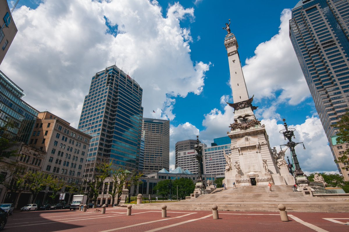 Come on down to Monument Circle and hangout with us to learn more about union jobs, enjoy a <a href="/SunKingBrewing/">Sun King Brewery</a> beer, taste some local cuisine, hangout in the FREE Kids Zone, or toss some bags with Indy Custom Cornhole. 11am-6pm! #1u #LaborDay2021