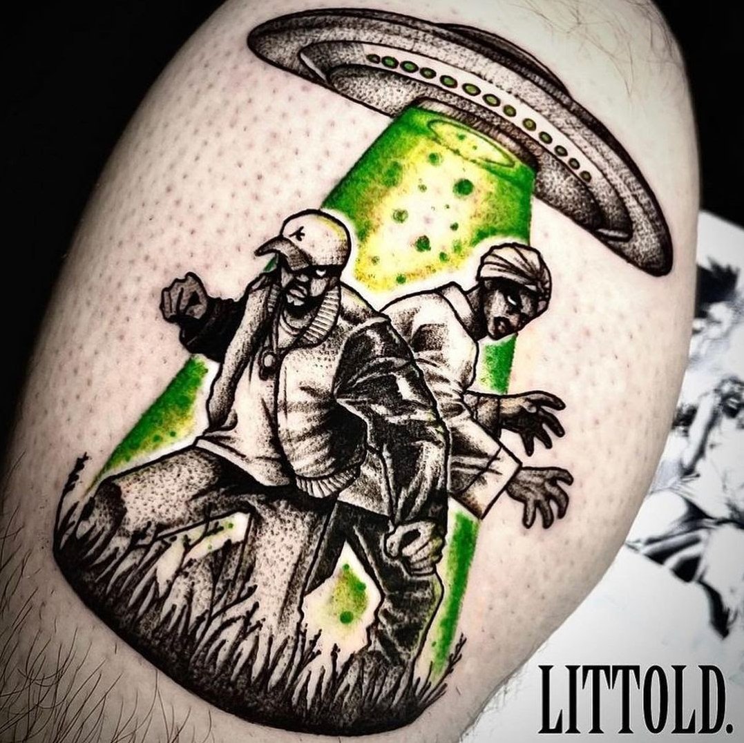 Outkast's tweet photo. Tats-n-tanks #ATLiens25 👽🛸 https://t.co/qcUEaNsiSf