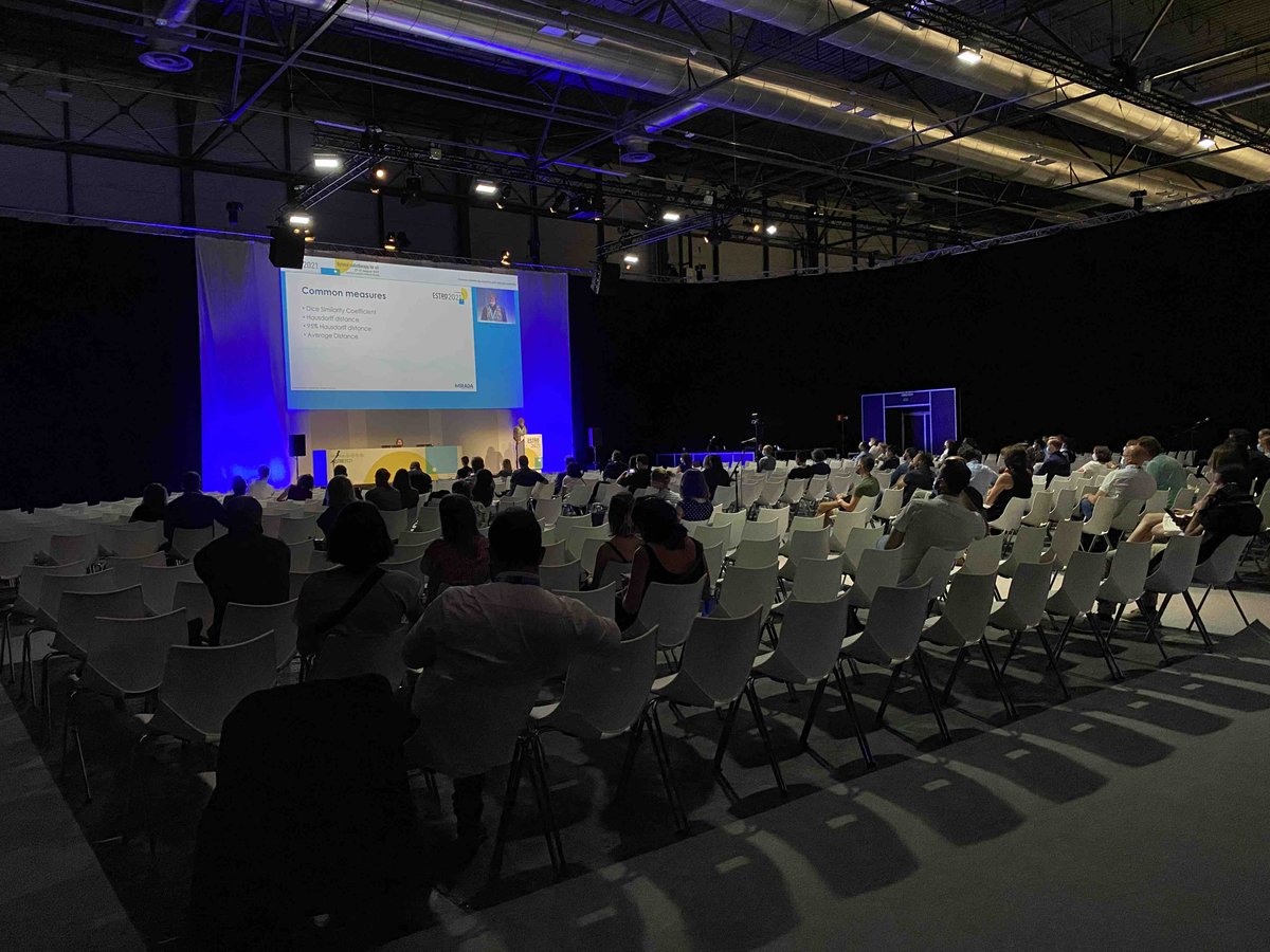 SciChief's tweet image. @CaLucil of @cyim_congress, organizing the technical management and platform for #ESTRO2021 was kind enough to share a couple of behind the scenes images with me of the session in which I presented.