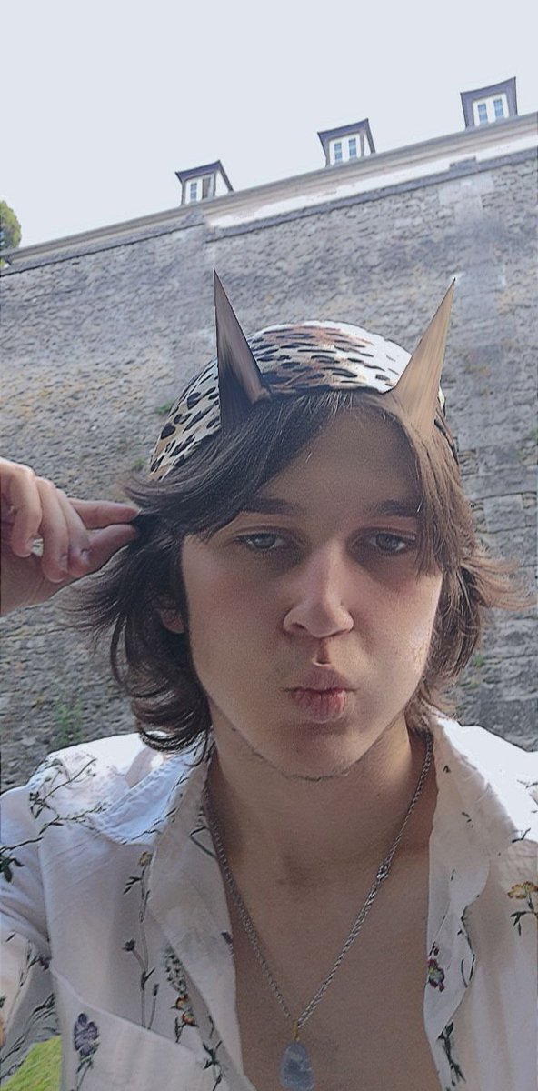 Damien ✨️ tweet media