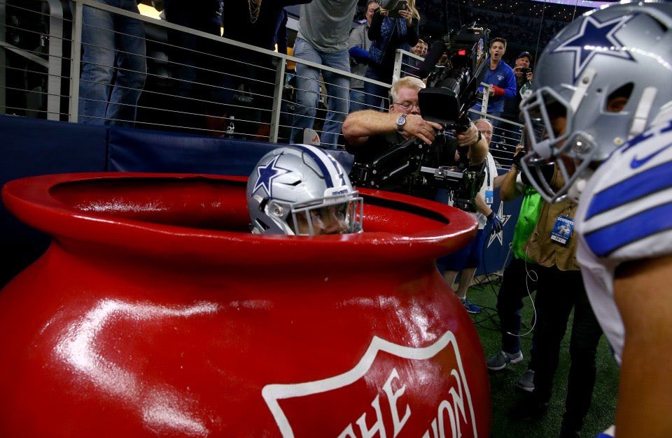 StankBastard's tweet photo. I’m still mad about this 😤

#FuckTheCowboys https://t.co/b0gLdmByF5