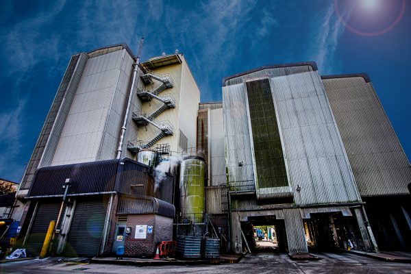 #throwbackthursday👀 In March 2019, we completed a New Mill Tower for GLW Feeds to increase their production capacity.

We worked closely with our client, to provide a solution and ensure the new 36 metre mill tower would fit within the available area.

bit.ly/3zEQCHK