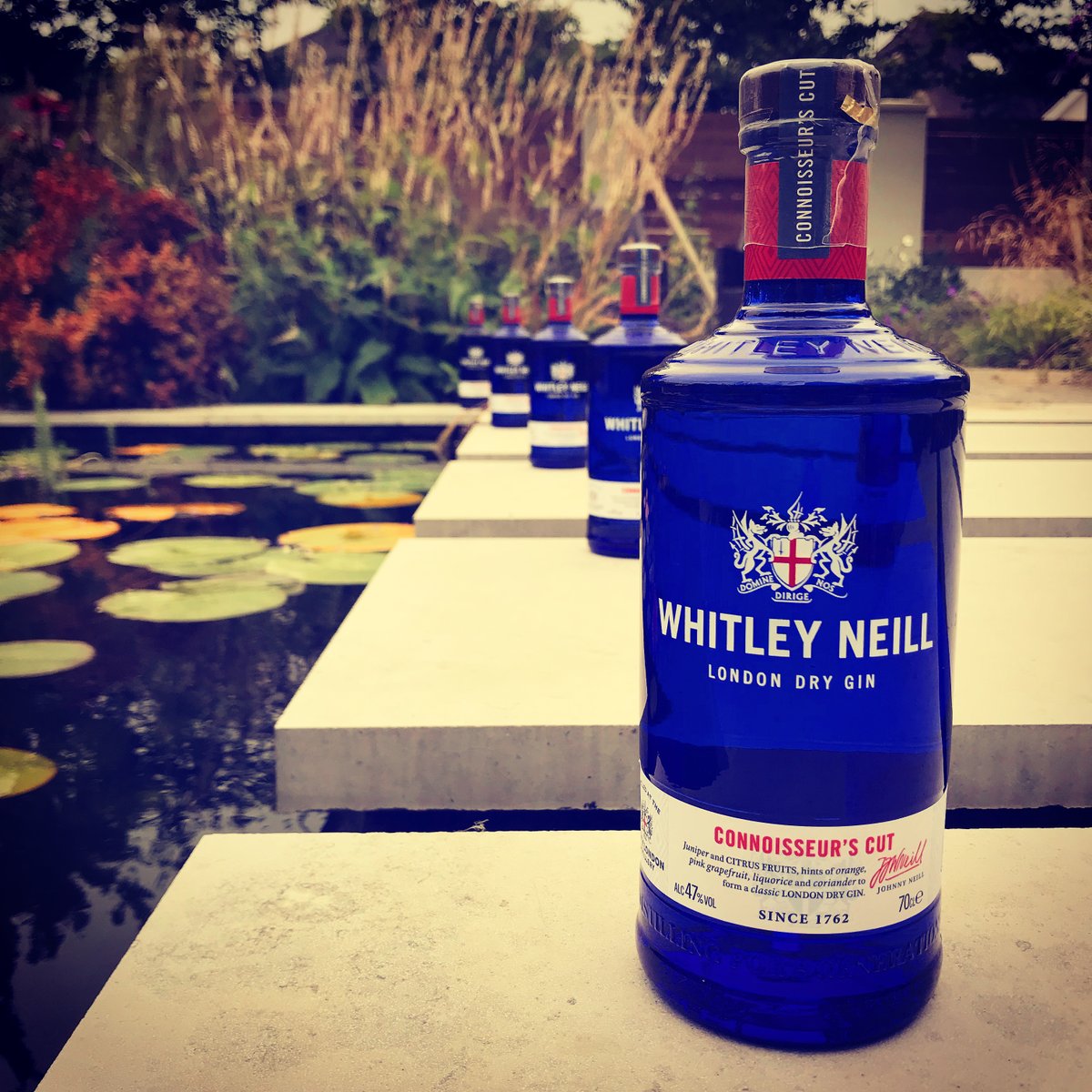 Enormous thanks to @COLDistillery who are this weekend’s spirit sponsors. 🍸 On the bar we will be serving @WhitleyNeill with a range of tonics to choose from. 🍸 #ginandtonic #justthetonic #ginoclock