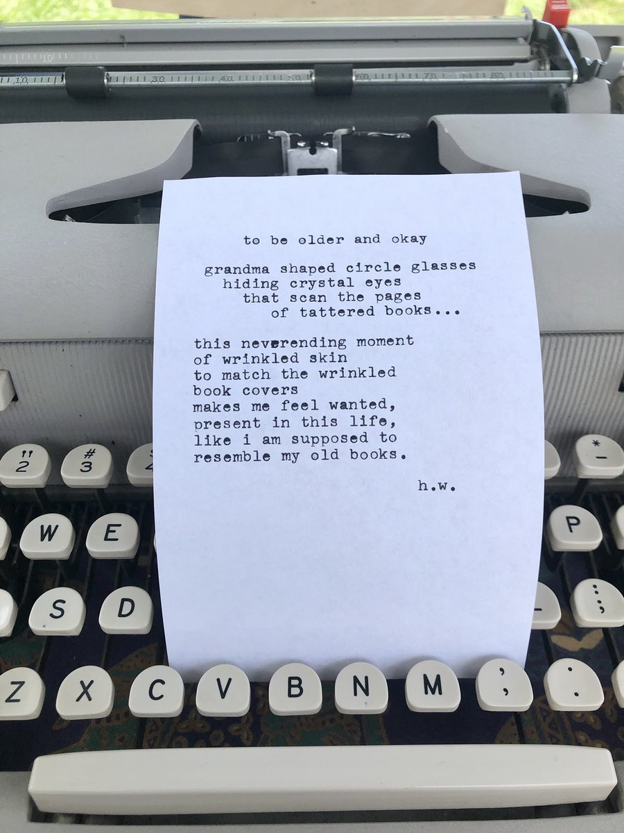 hollysTWpoetry's tweet photo. to be older and okay https://t.co/goWqYUiqSC