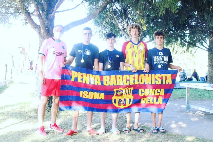 4t #torneig d'#estiu de #PINGPONG realitzat a la #piscina amb totes les categories de benjamins fins a veterans

<a href="/FedPonentNord/">Fed_PonentNord</a> #isona #activitat #esport #fcb #fcbpenyes <a href="/IsonaAeso/">Isona</a> <a href="/FCBarcelona_cat/">FC Barcelona</a>