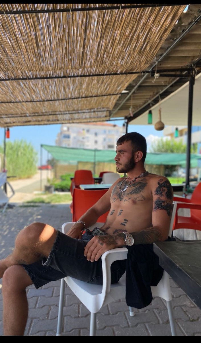 Gözümden düşenin üstüne basarım