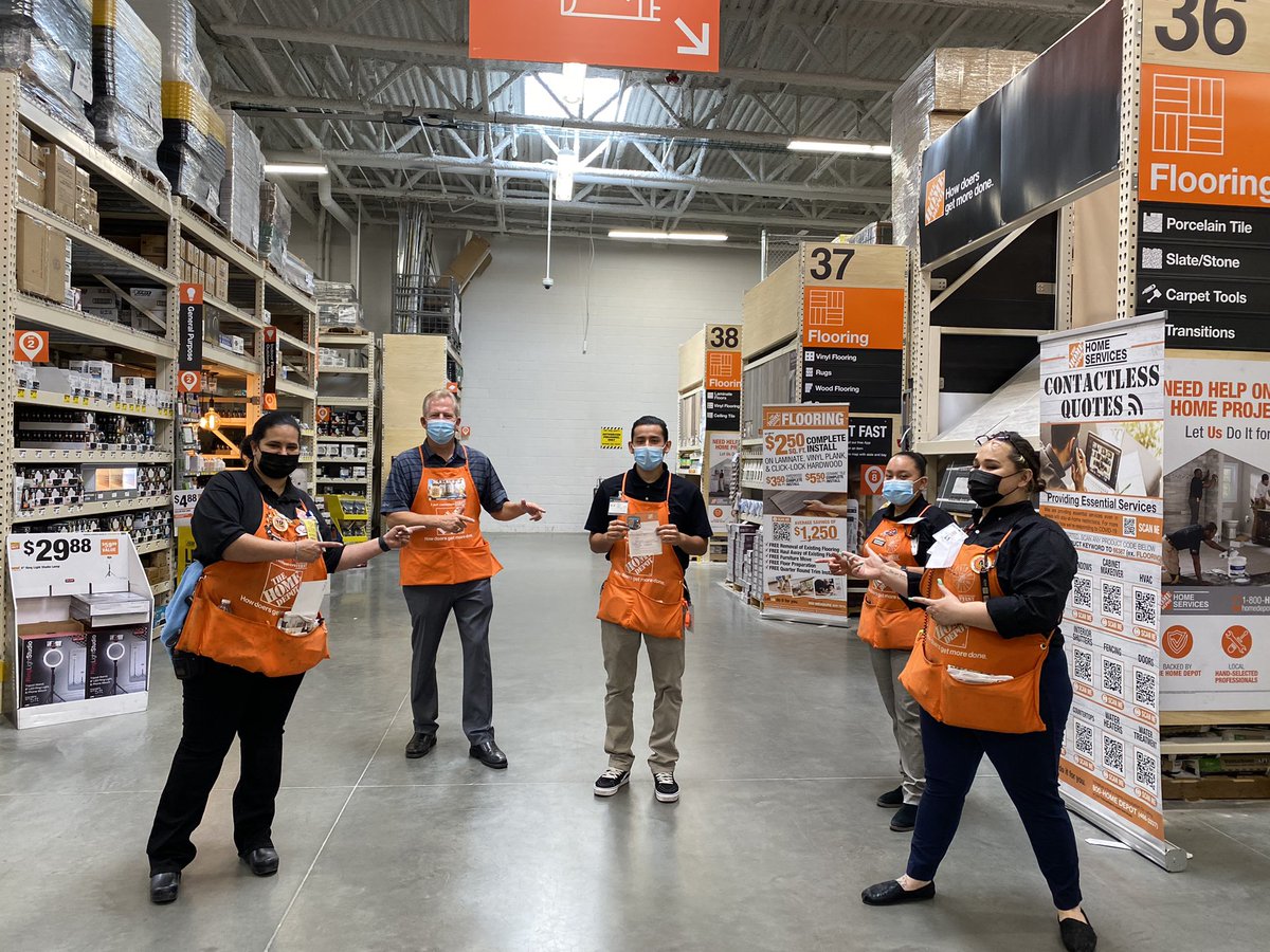 Great job Eduardo  I’m Hardware with  great customer service and delivering a great customer experience… keep up the great work