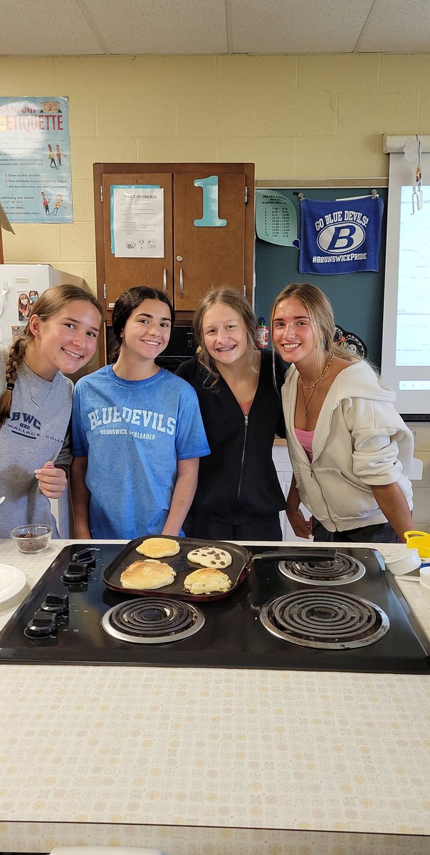We are officially underway with cooking.

Pancake lab went very well today. So proud of everyone. It was so great to be cooking with full classes again! 😁🍽🥞

#salsclass