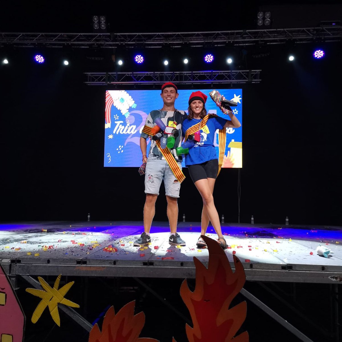 La Coll@nada tweet media