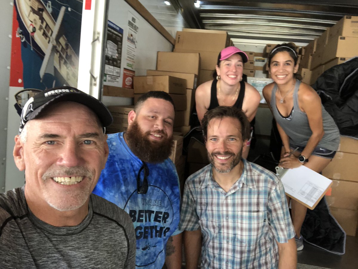 wymanroberts's tweet photo. Trucks load by team #1 and headed to Chilis. Hate the problem but love the solution. Chiliheads supporting Chiliheads. #chilislove https://t.co/hpBdN6pBcN