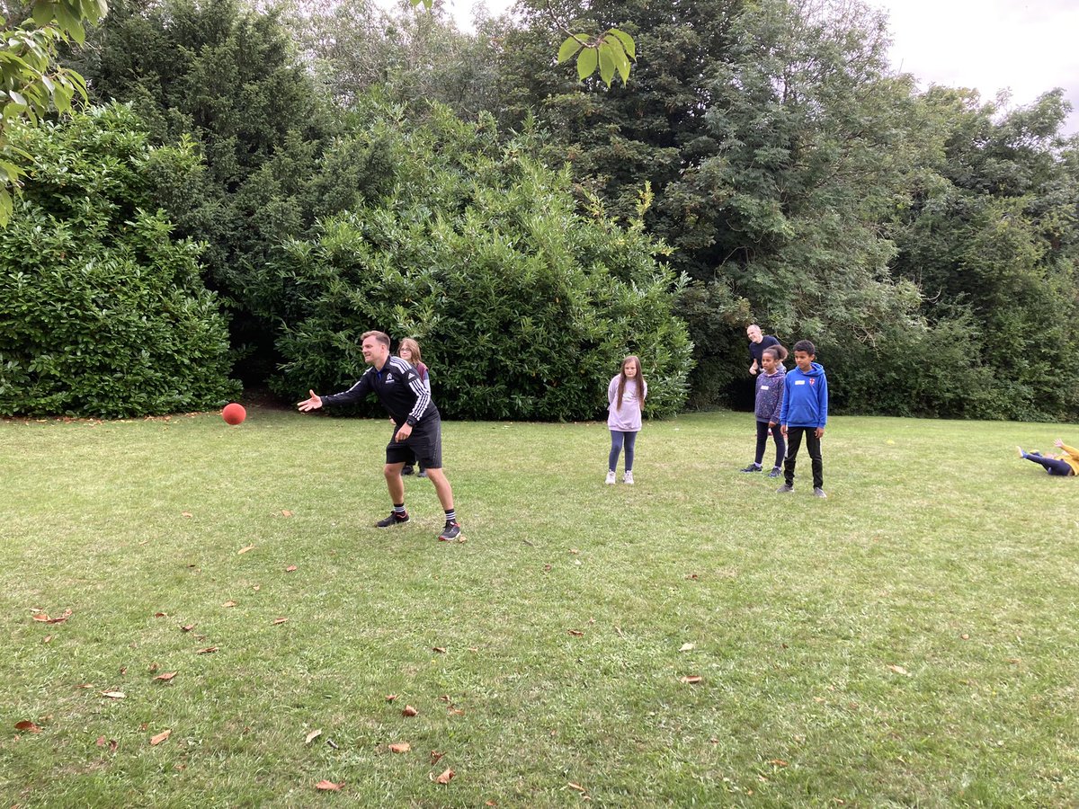 Revalliharding's tweet photo. Another fantastic day of holiday club fun @newburnparish and Sugley church @JacqAtkinson  @NclDiocese have to say @markoliver1977 is amazing the young people love him. His ability to share Jesus through sport is amazing. Last day tomorrow. https://t.co/QssIOmHcSH