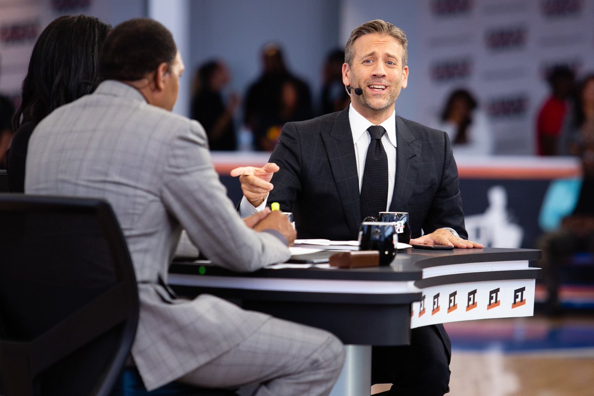 TheDunkCentral's tweet photo. According to @AndrewMarchand, Stephen A. Smith has wanted Max Kellerman off First Take ‘for years’ 

“Though it wasn’t personal, according to sources, Kellerman has a ‘smartest guy in the room’ attitude, and Smith wanted more of a debating challenger.” https://t.co/00HkFgSrzV