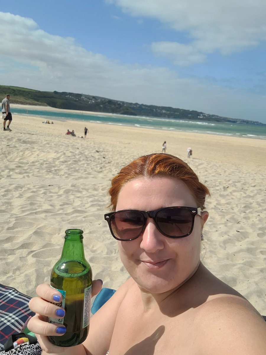 KBets0's tweet image. Enjoying the last few days holiday in the sun before back to school on Monday. #haylebeach #Cornwall #summerholidays