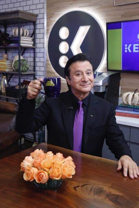 steveperryangel's tweet photo. #Coffee #StevePerry #GMA #Traces2018 @steveperryangel @StevePerryMusic https://t.co/BBGH2xm9Fw