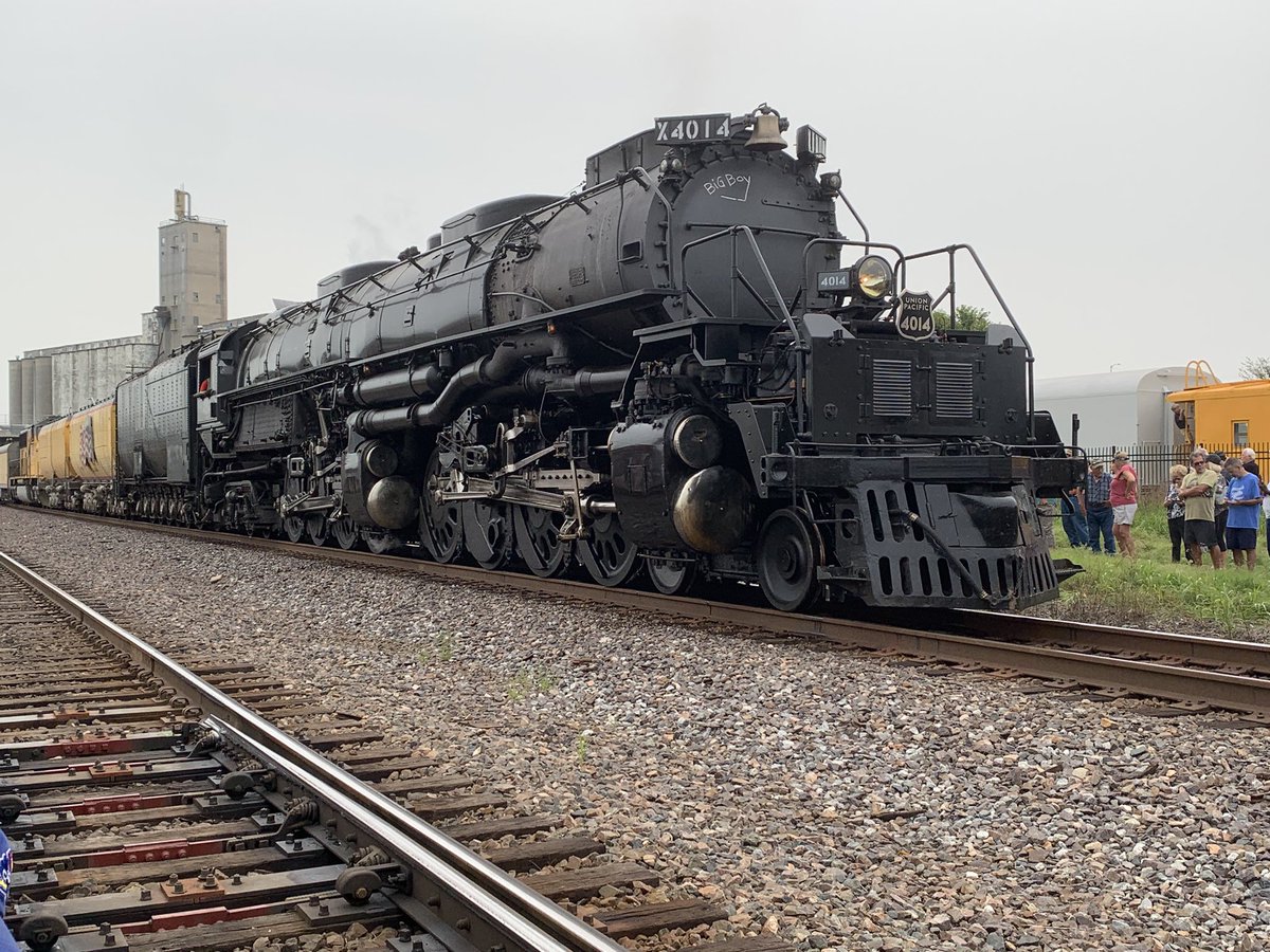 mj239air's tweet photo. So amazing to see this beast in action!!   #up4014 https://t.co/B54x28lk14