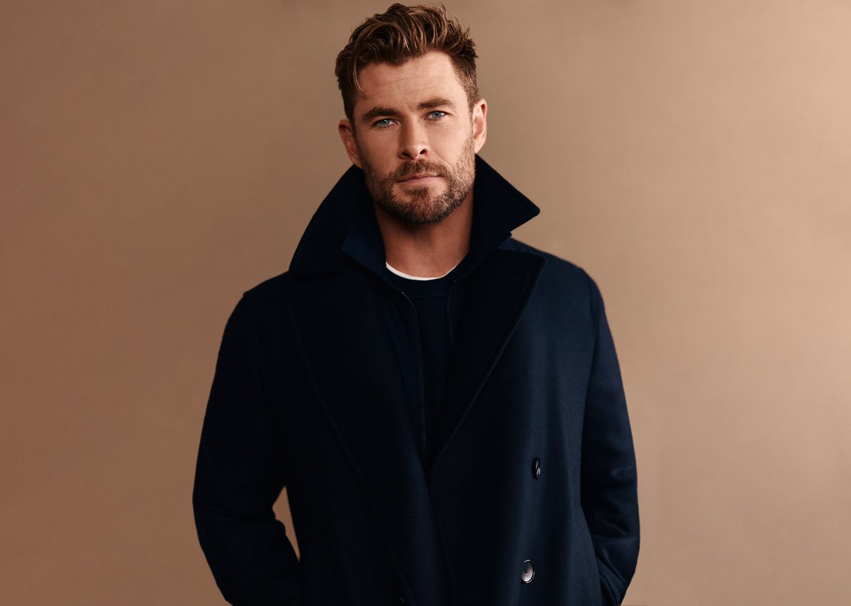 Chris Hemsworth Fan tweet media