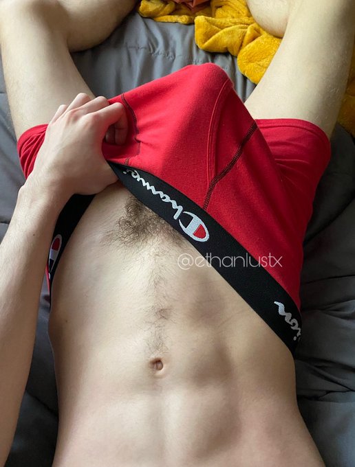 Rt if i should pull em down 😈 https://t.co/mHY6y709lU<a href="/tag/throwbackkk"class="tags"><span>#throwbackkk</span></a>