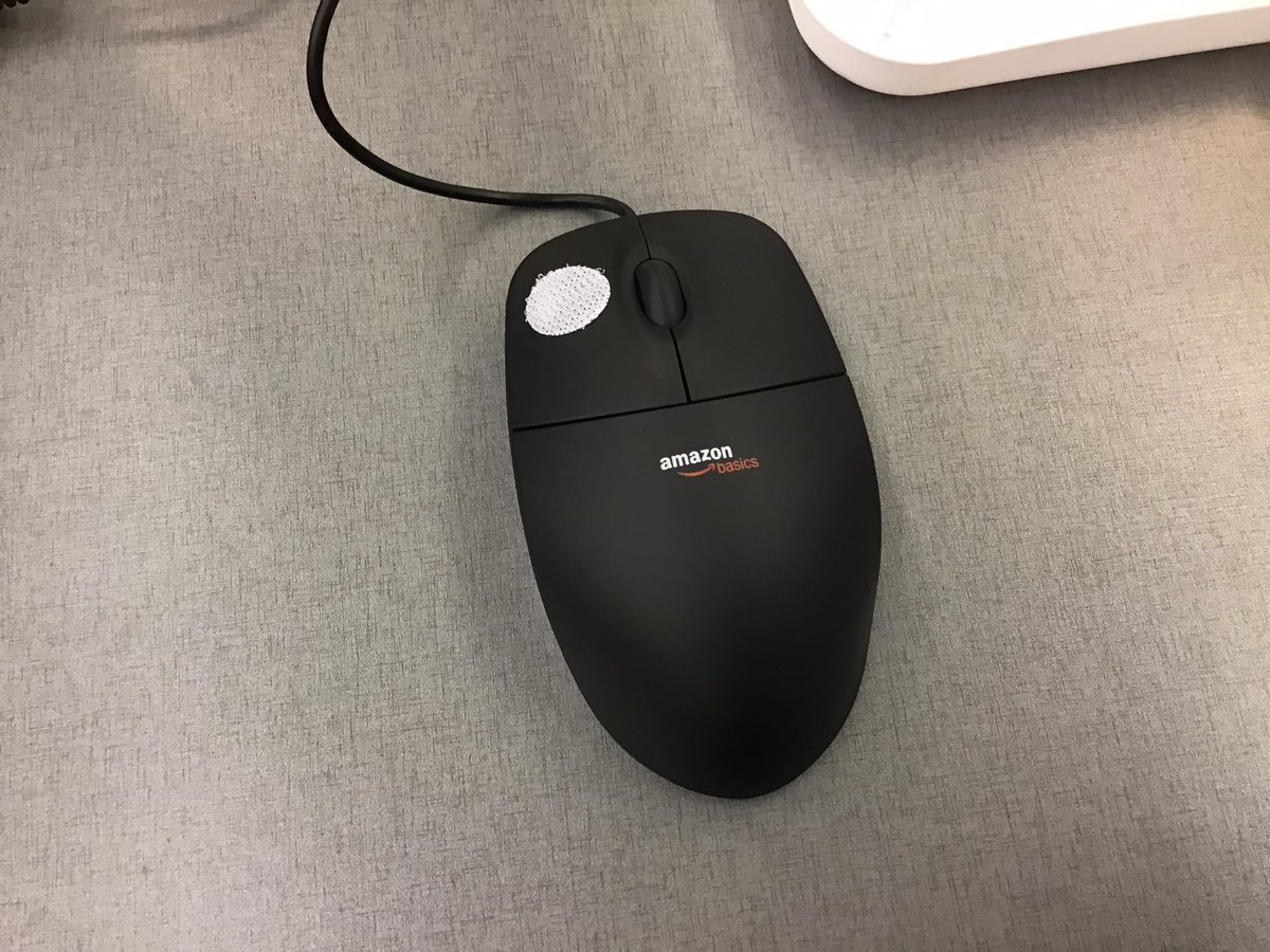 JeremyCD's tweet photo. First day with #kinders on laptop with mouse today. We used our @clever badge and navigated to #starfall. @SummitSchoolAhw @SummitIdea #SuccessatSummit #Kinderchat https://t.co/ueOlxl65gt