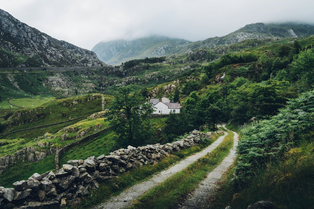 DanielCasson1's tweet photo. In the Welsh mountains https://t.co/5NVKAfgIXN