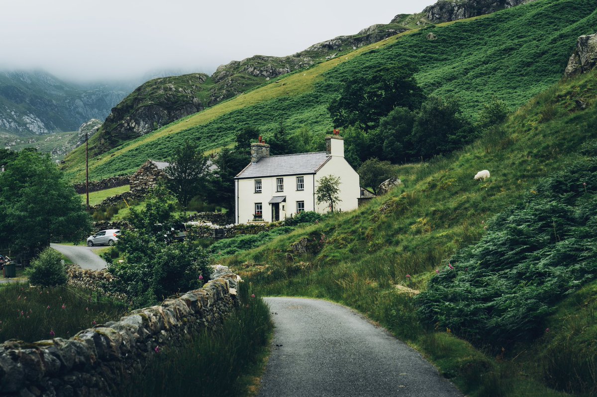 DanielCasson1's tweet photo. In the Welsh mountains https://t.co/5NVKAfgIXN