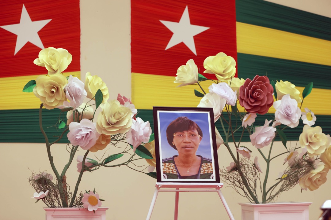 SandraA_JOHNSON's tweet photo. J’ai pris part aujourd’hui à la cérémonie d’hommage de Mme Nakpa Polo, présidente de la Commission Nationale des Droits de l’Homme (CNDH).

Nous nous souviendrons longtemps d’une femme battante et déterminée qui a marqué son temps par une lutte acharnée pour les Droits de l’Homme https://t.co/pAQMK9kS4d