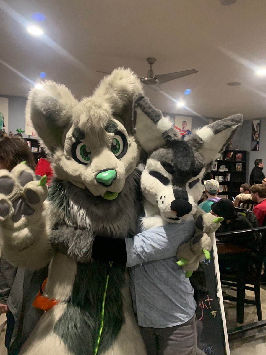 acefireheart's tweet image. Nico before he got stolen still miss this head 💜