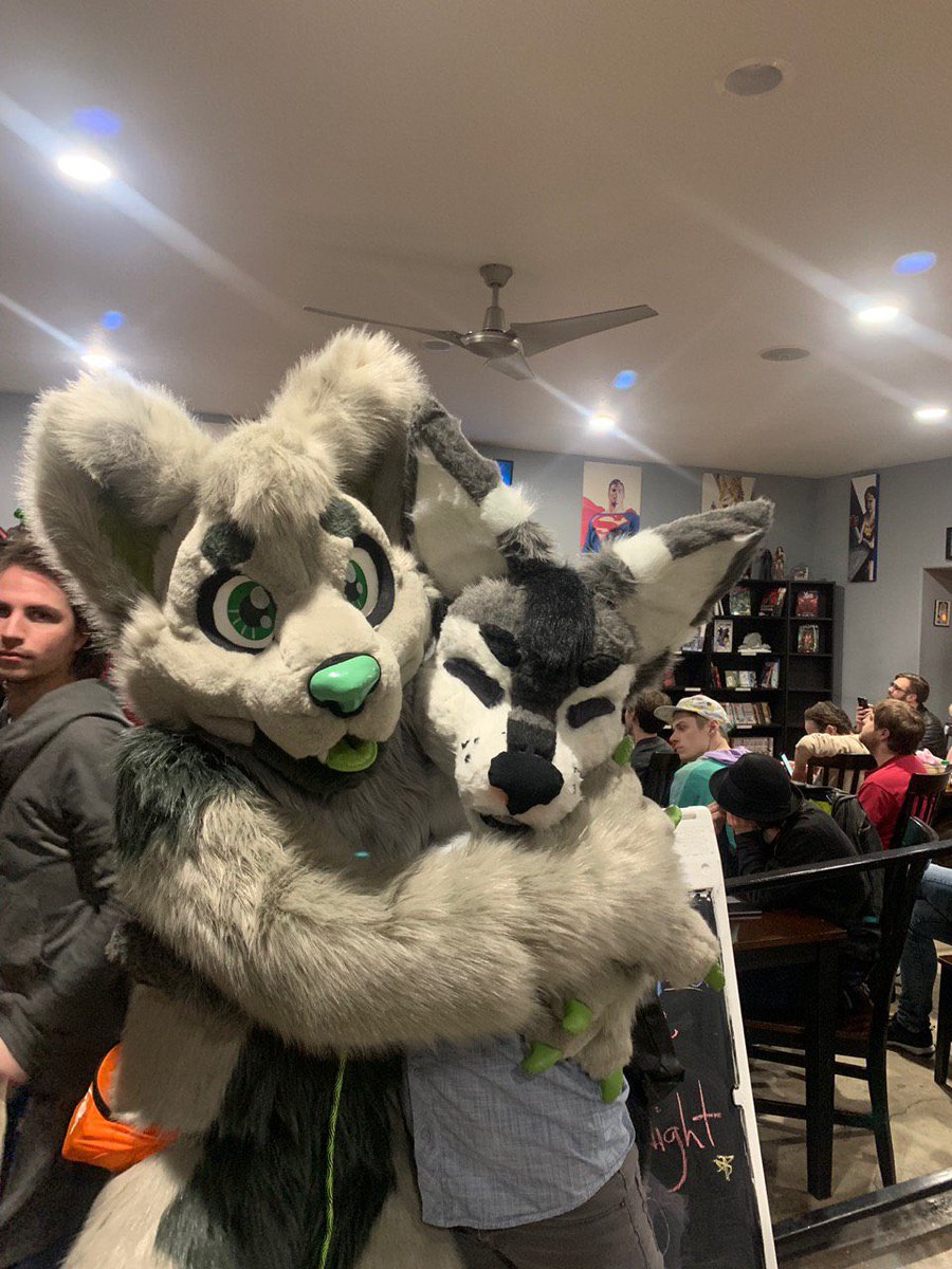 acefireheart's tweet image. Nico before he got stolen still miss this head 💜