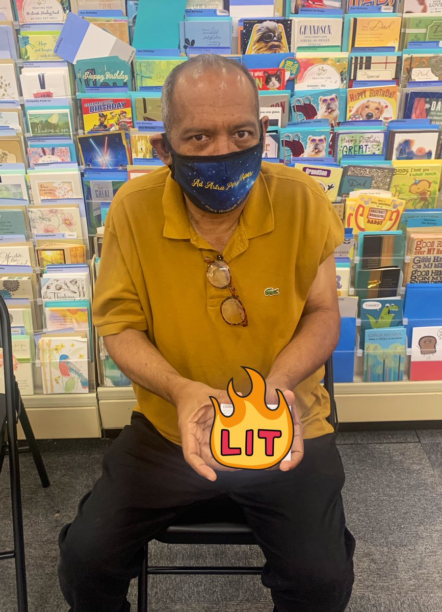 dch1309's tweet image. Got my uncle vaccinated! 😭

No.. he is not an anti-vaxx. But he suffers from lack of healthcare access and anxiety related to the vaccine.

Instead of using fear tactics and threats to “deny” care based in vaccination status, let’s focus on interventions to reach our communities