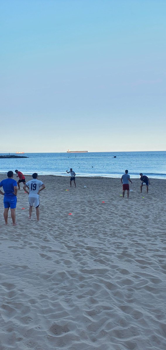 BocaGibFutsal's tweet photo. Pre-season is well and truly under way, with the lad being put through their paces #ForzaBoca #nojellyfish https://t.co/MdLgxChZMq