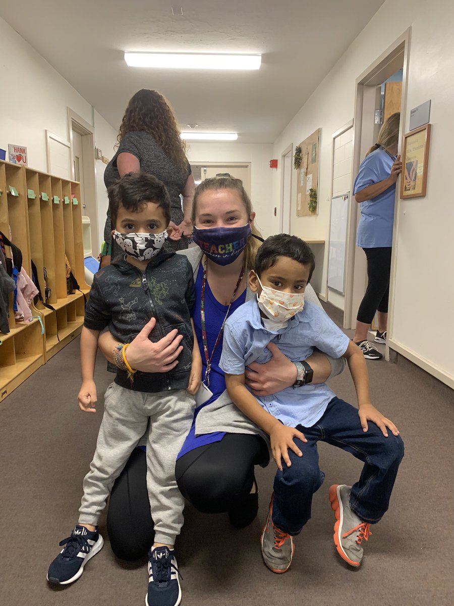 SPS_SPEDandPPS's tweet image. Who doesn’t love the first day of preschool? A returning student said to his teacher, you mean, we can share with each other again! Yes!👏🎉#ShrewsburyLearns @SPS_AsstSpedPPS @SPS_SpecialProg @SPS_SpEdElem