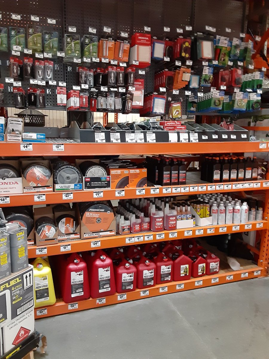Perfect D28 Portable Power Bays here at Flagstaff 0482! 
#perfectbaysD18 #DynamicD18
#HomeDepot0482
<a href="/NagyAndrew/">Andrew Nagy</a> <a href="/ChadKrausTHD/">Chad Kraus</a> @TomOrrPMD <a href="/JessHodgesTHD/">Jess Hodges</a> @