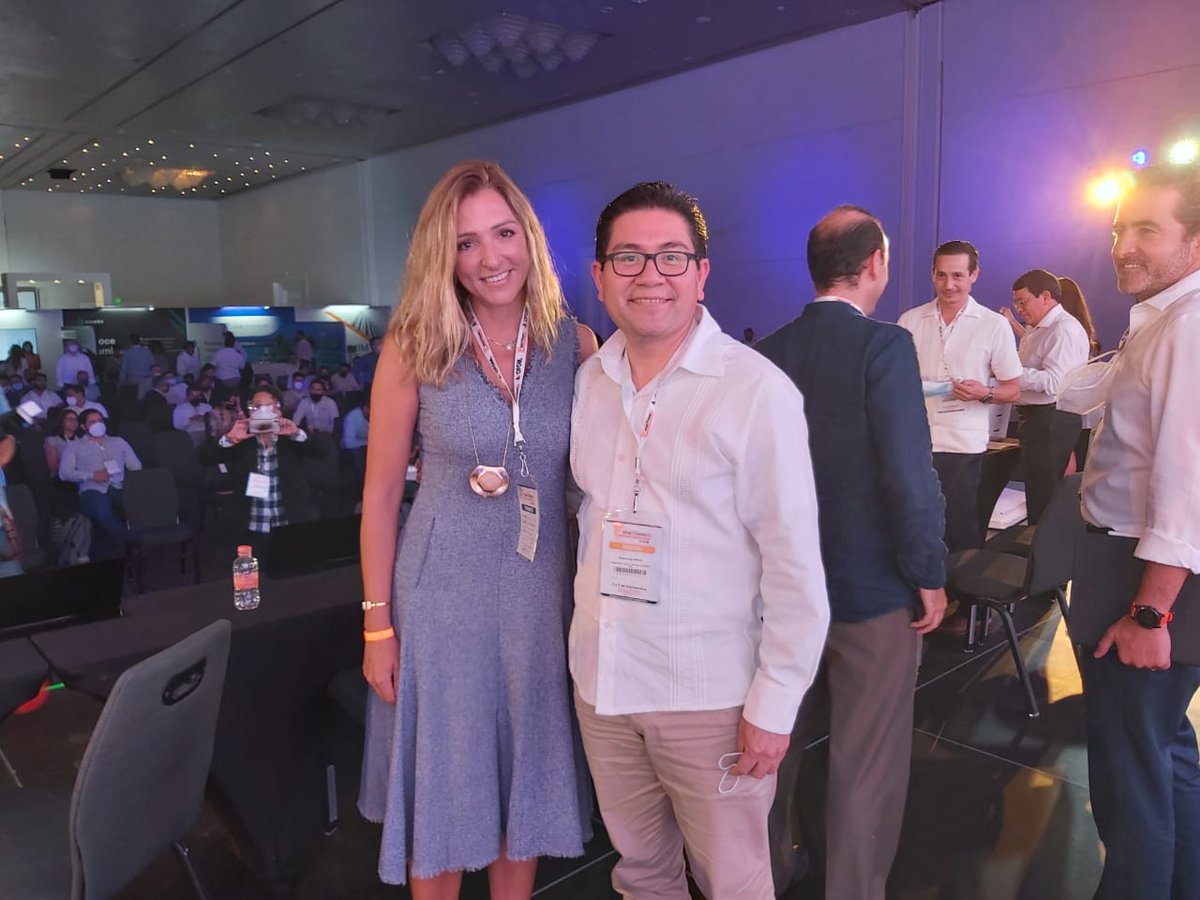 FCualli's tweet photo. Seguimos en la  15° Convención Nacional de @ASOFOM_OFICIAL.

@maria_ariza de @BIVAMX y @RubnDazRincn1 de #FinancieraCualli

#JuntosSomosMás pero #ColaborandoSomosMásFuertes

#CreditoResponsable #ReactivaciónFinanciera #ASOFOM #SectorSOFOM https://t.co/mnz6GICYC8