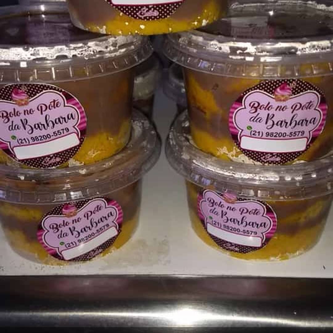 Temos bolo de pote também fazemos entrega
Zap 982005579 aceitamos pix