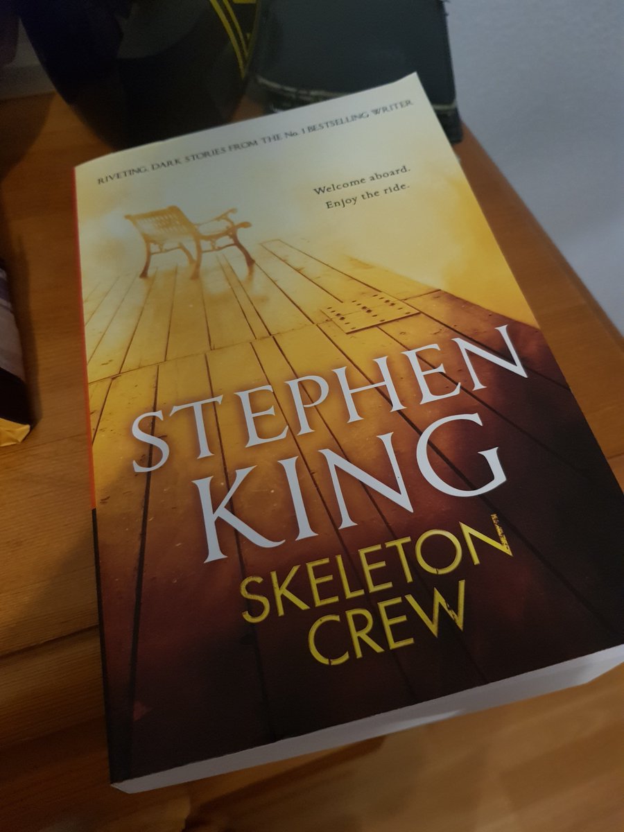 RannadosRay's tweet photo. After waiting for a month for the Mist to be released in a solo book, I just found out it was one of the stories in Skeleton Crew 😅🤦‍♂️. Happy I get to read it now though! https://t.co/ajspVjvKBF