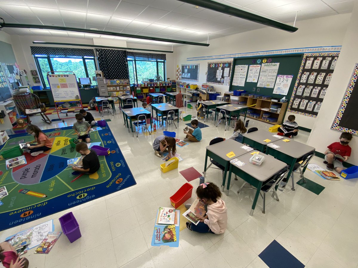 mrsconroyjtps's tweet photo. We are building our stamina as independent readers! We can get stronger by reading more and more. #readersworkshop #firstgrade #ConroyCrew https://t.co/kNq20Z2Chz
