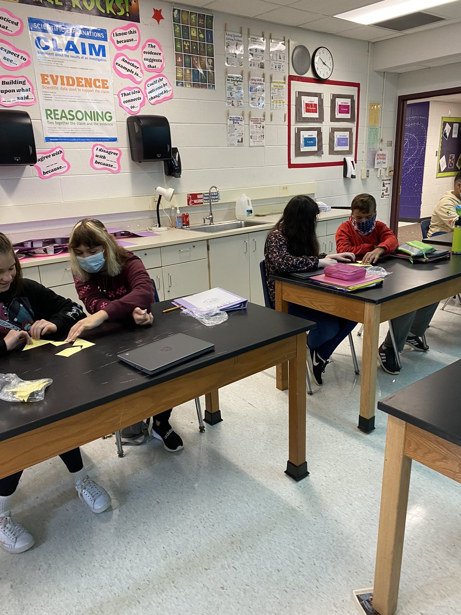 Mrs. Hubbard tweet media