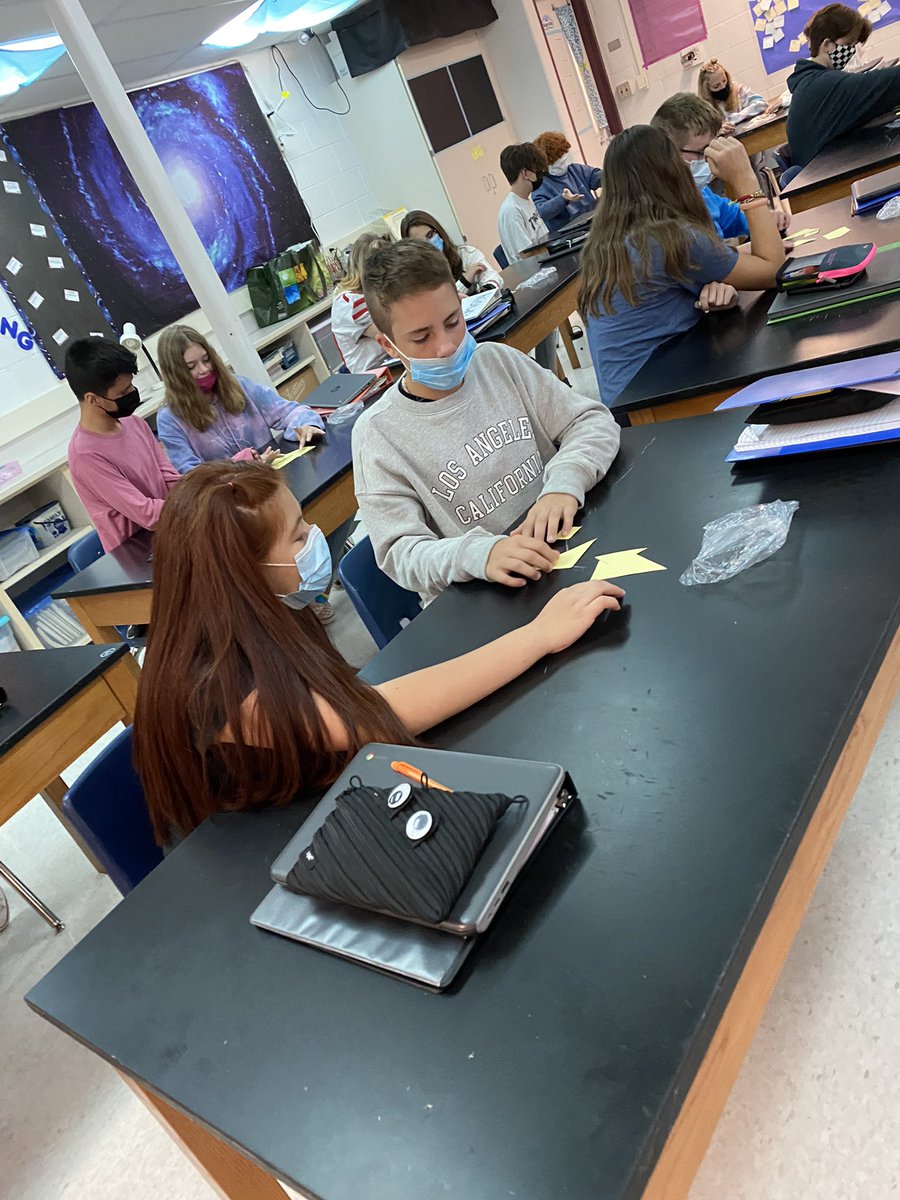 Mrs. Hubbard tweet media