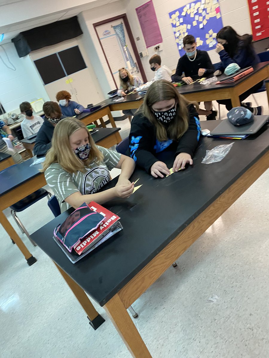 Mrs. Hubbard tweet media