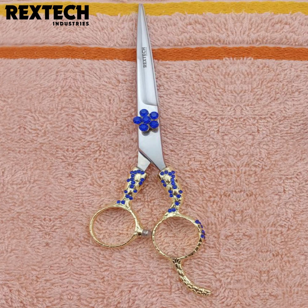 RextechB's tweet image. #barber #barbershop #barberlife #barberlove #barberworld #barbershopconnect #barbergang #barbersinctv #beautysalon #salon #makeup #makeuptutorial #makeupartist #makeupforever #barbershops #cabelo #hairstyle #haircut #fade #wahl #hairstyles #peluqueria #barbria #eyelashextensions