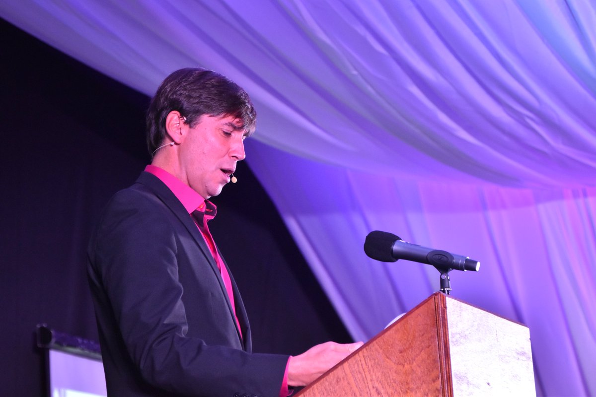 NorthNottsBC's tweet photo. Steve's on again, here come the winners! #stevejudge #NNBizAwards https://t.co/47HXSt5lhL