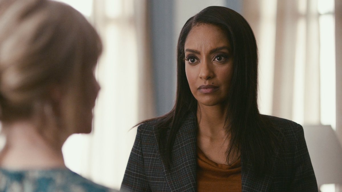 ladies of dctv (@ladiesofdctv) on Twitter photo 