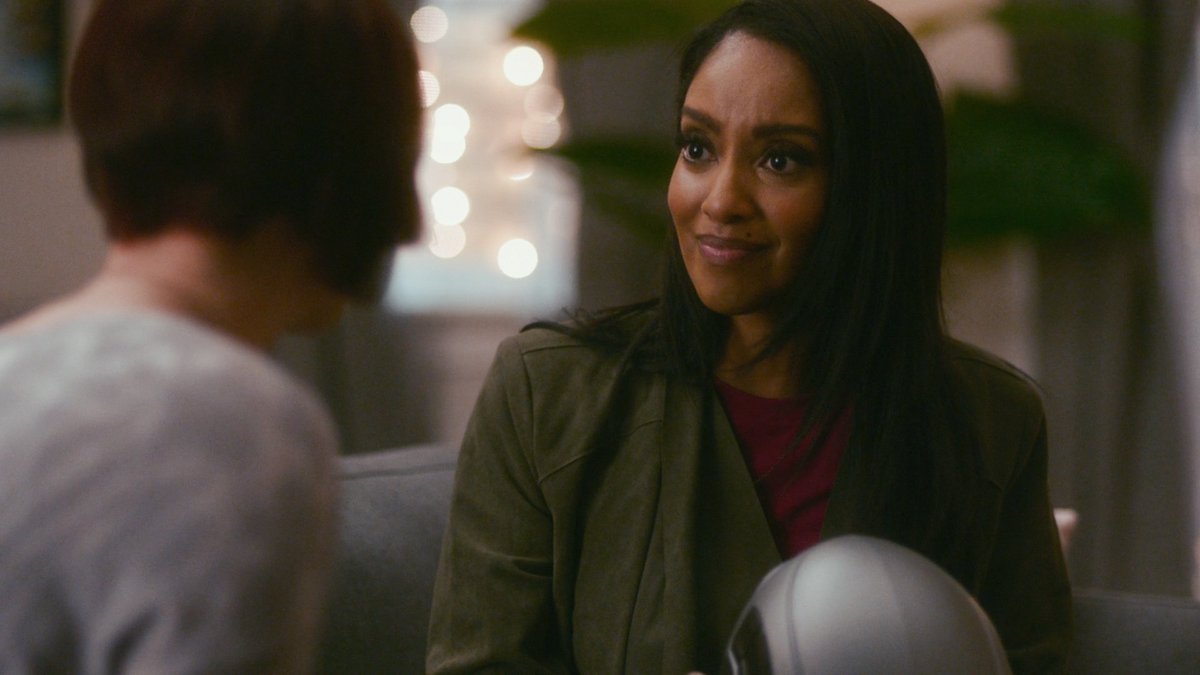 ladies of dctv (@ladiesofdctv) on Twitter photo 