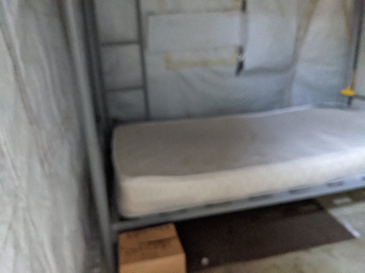 IMake_MyBed's tweet photo. Apologize for the low quality, was in a hurry... Not sure why now
#unmade
#deployedbed
#deployedlife
#pixel5
#googlepixel
#teampixel
#yinzer
#fml https://t.co/zGyJiWTrSm