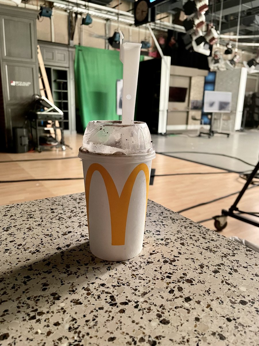 Claire_Kellett's tweet image. Yesterday @SteveTempleton promised me a @McDonalds McFlurry. Today he delivered. Maybe this temporary night gig ain't so bad. @KMOV